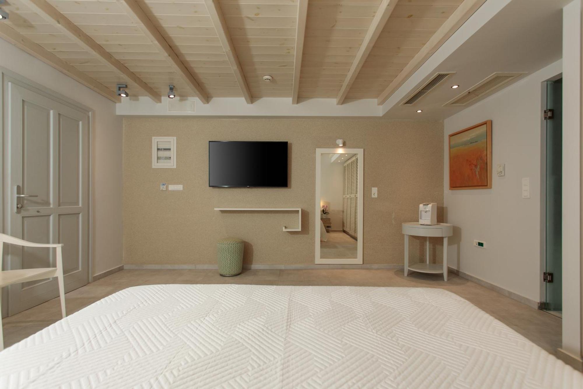 Iria Beach Art Hotel Agia Anna  Стая снимка